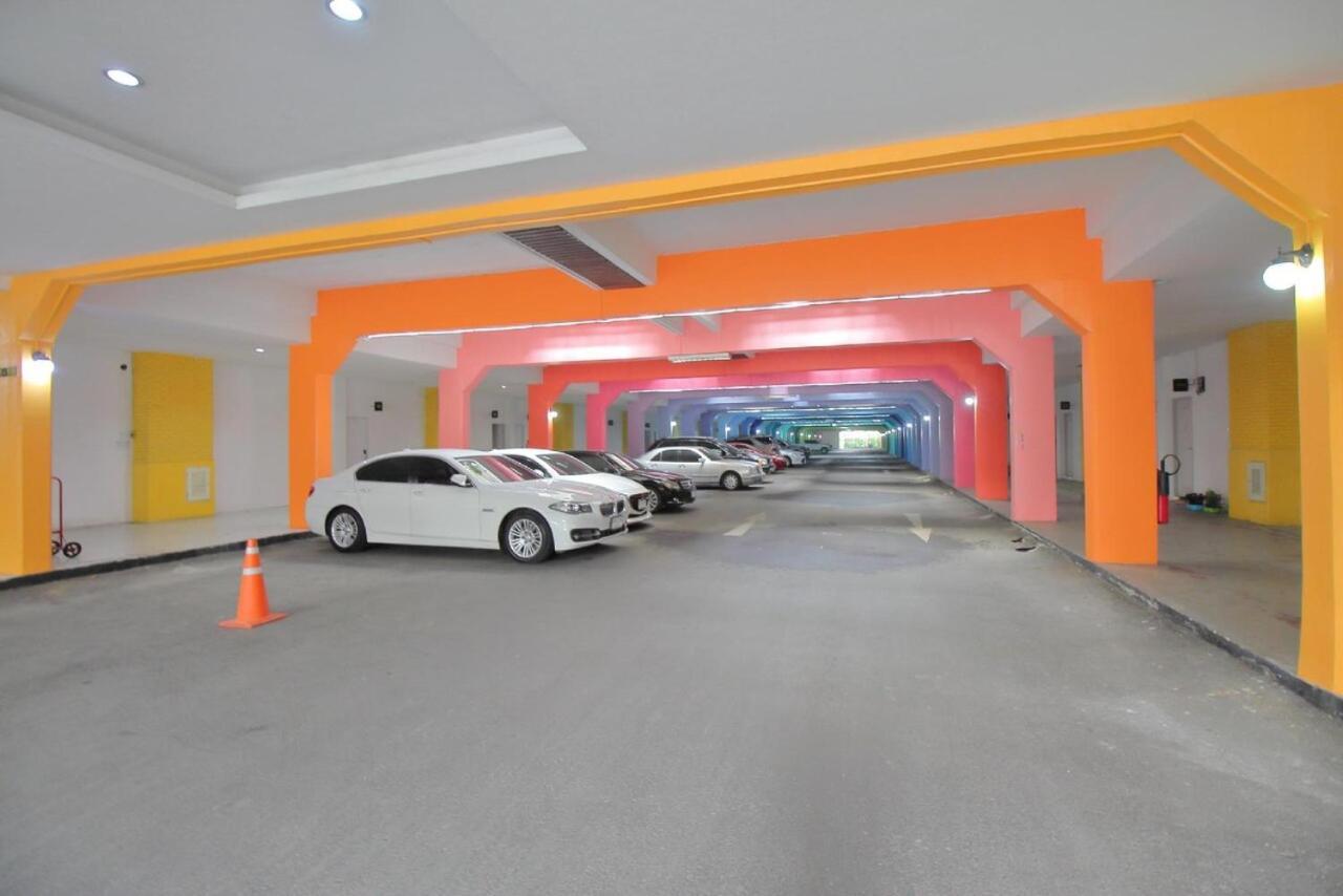Anda Ramkhamhaeng By St James Hotel بانكوك المظهر الخارجي الصورة